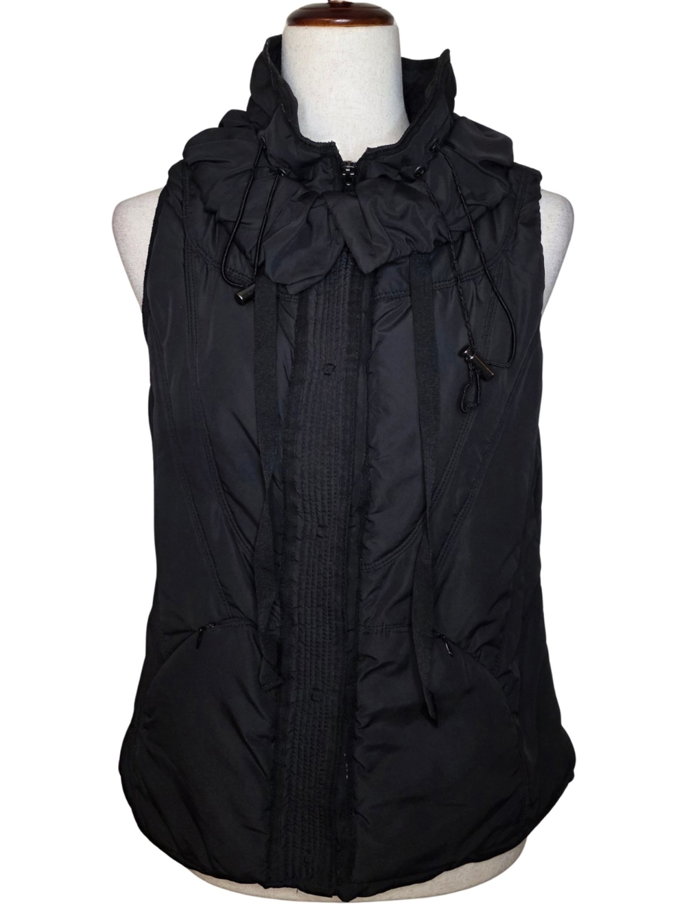 Anthropologie Luii Black Puff Full Zip Vest